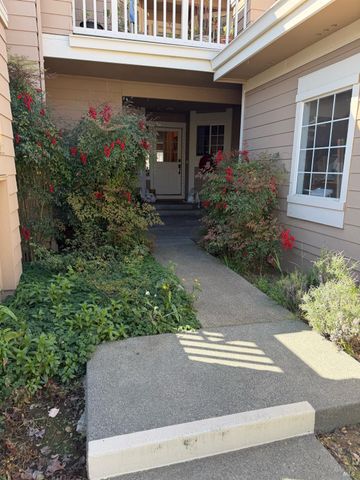 57 Little Creek Ln, Novato, CA 94945