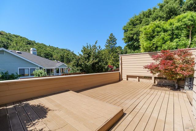 57 Little Creek Ln, Novato, CA 94945