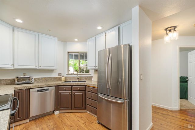 57 Little Creek Ln, Novato, CA 94945