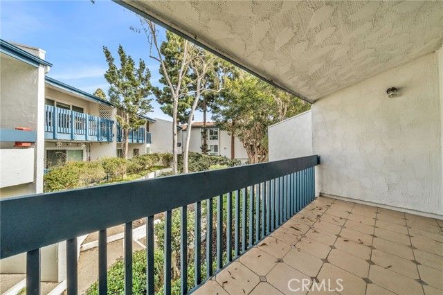 902 Camino Real 208, Redondo Beach, CA 90277