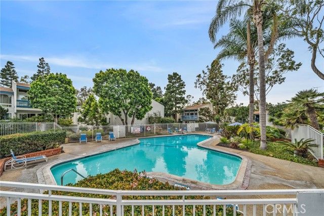 902 Camino Real 208, Redondo Beach, CA 90277