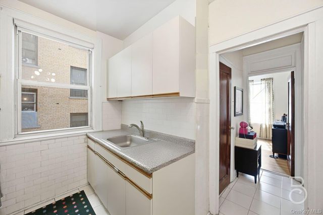 30-19 33rd Street, Astoria, NY 11102