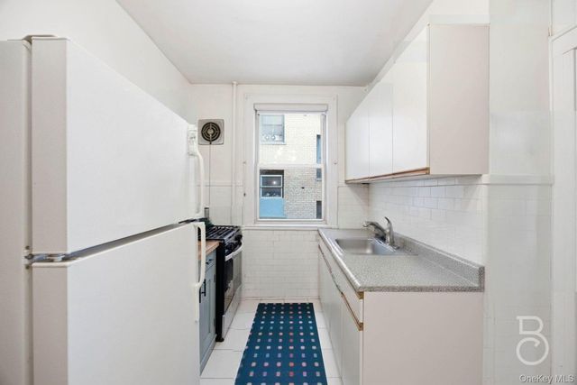 30-19 33rd Street, Astoria, NY 11102