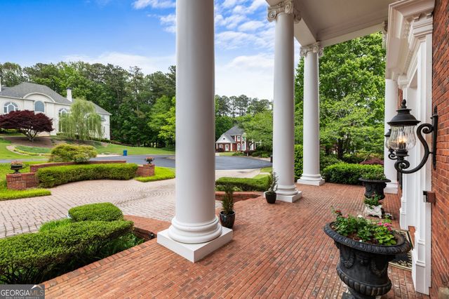 1075 Carnoustie Lane, Alpharetta, GA 30005