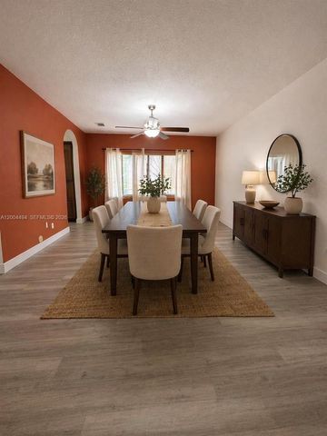 7441 SW 187th St, Cutler Bay, FL 33157