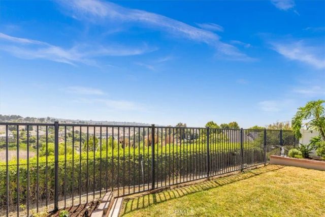 20 Hyannis, Laguna Niguel, CA 92677