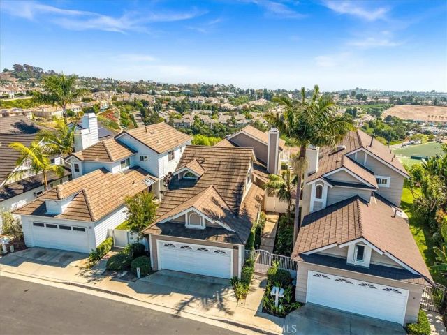20 Hyannis, Laguna Niguel, CA 92677
