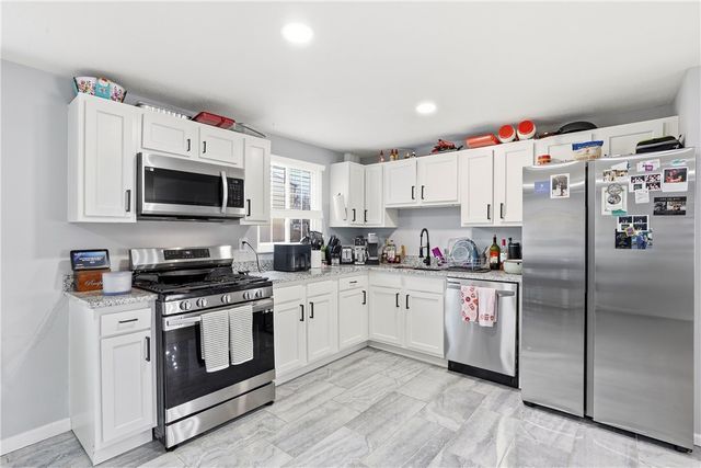 181 Jade Dr, Penn Hills, PA 15147