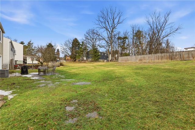 181 Jade Dr, Penn Hills, PA 15147