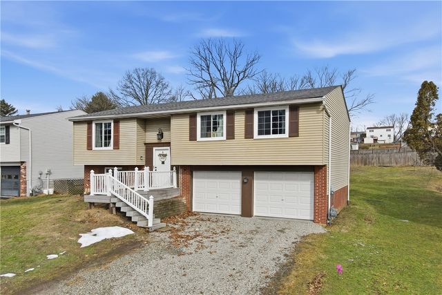 181 Jade Dr, Penn Hills, PA 15147
