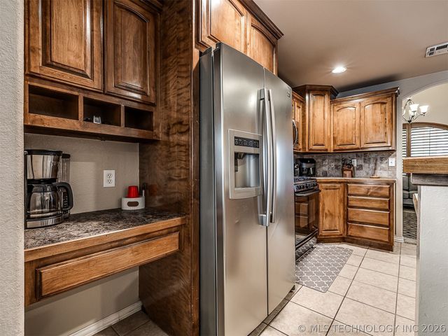 2006 W 120th Street, Jenks, OK 74037