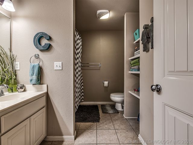 2006 W 120th Street, Jenks, OK 74037