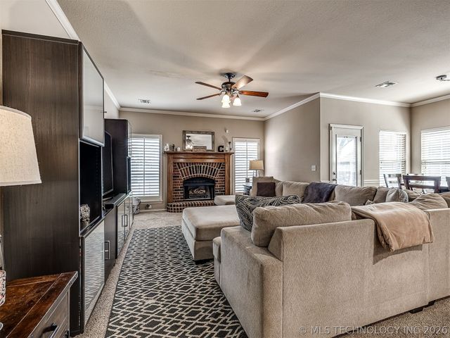2006 W 120th Street, Jenks, OK 74037