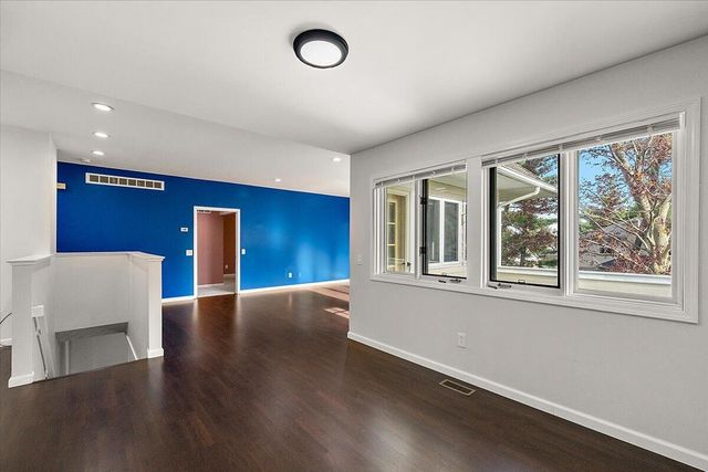 35052 Meadow Lane, Farmington Hills, MI 48335