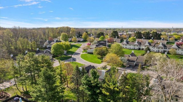 35052 Meadow Lane, Farmington Hills, MI 48335