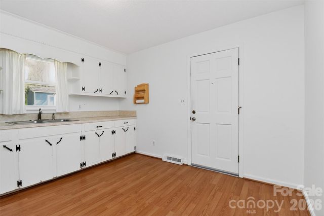 107 Gaddis Drive, Mount Holly, NC 28120