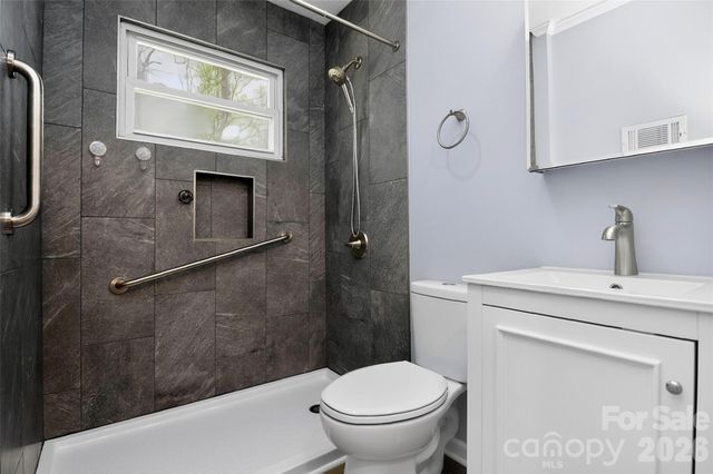 107 Gaddis Drive, Mount Holly, NC 28120