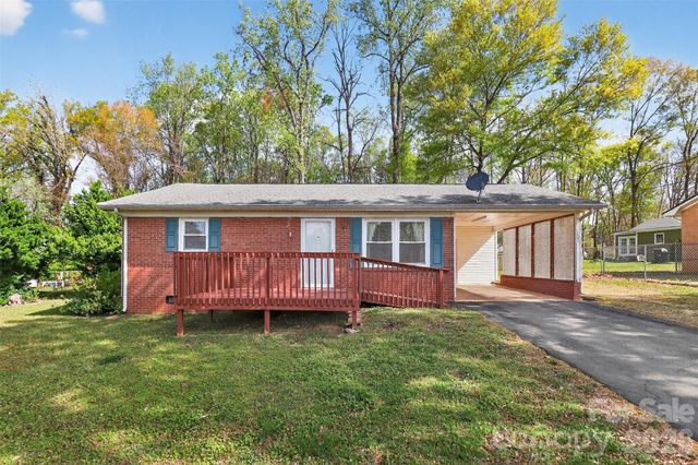 107 Gaddis Drive, Mount Holly, NC 28120