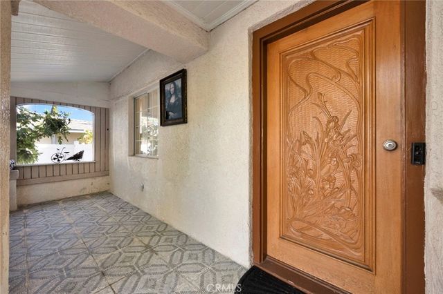 249 Zerr Court, Glendale, CA 91206