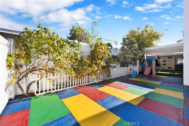 249 Zerr Court, Glendale, CA 91206