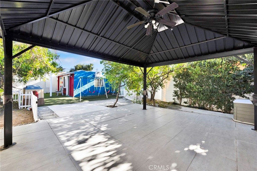 Image 23 of property listing at 249 Zerr Court, Glendale, CA 91206