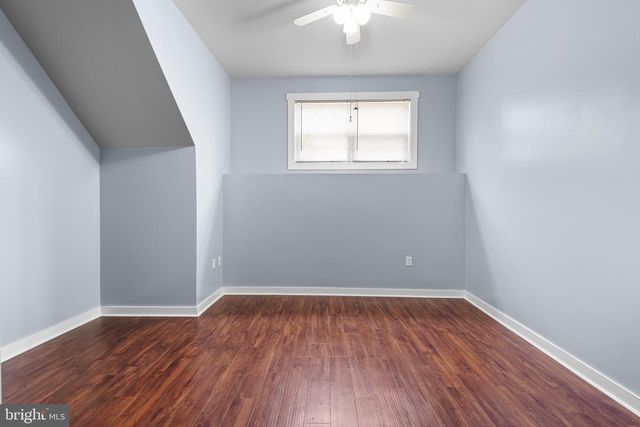 43 JULIE LN, Newark, DE 19711