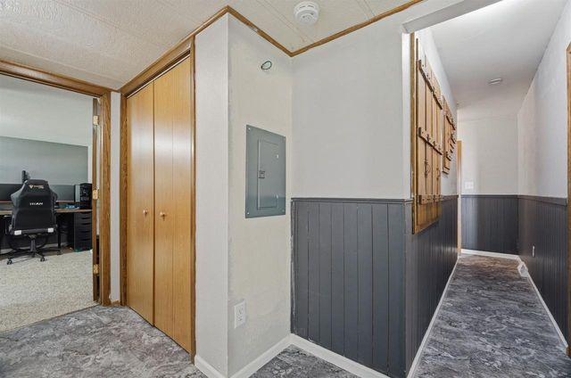 W10531 ROLOFF ROAD, New London, WI 54961