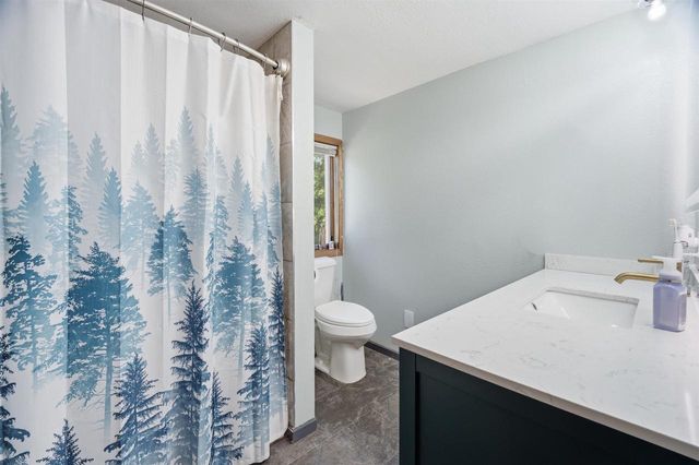 W10531 ROLOFF ROAD, New London, WI 54961