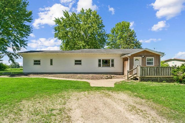 W10531 ROLOFF ROAD, New London, WI 54961