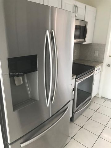 2495 SW 82nd Ave 304, Davie, FL 33324