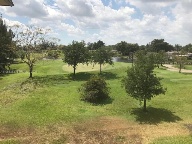 2495 SW 82nd Ave 304, Davie, FL 33324