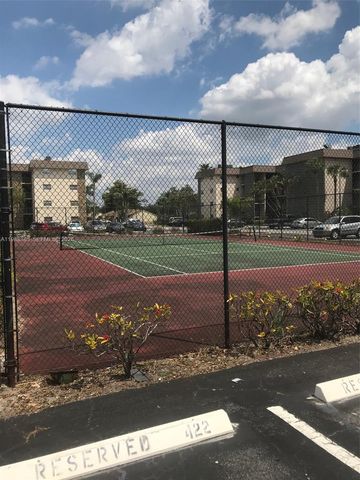 2495 SW 82nd Ave 304, Davie, FL 33324