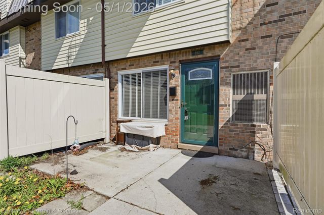 862 N Main Street, Milford Village, MI 48381