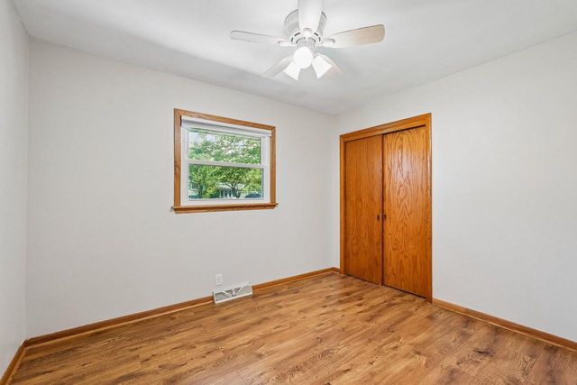 N50W17803 Greenview AVENUE, Menomonee Falls, WI 53051