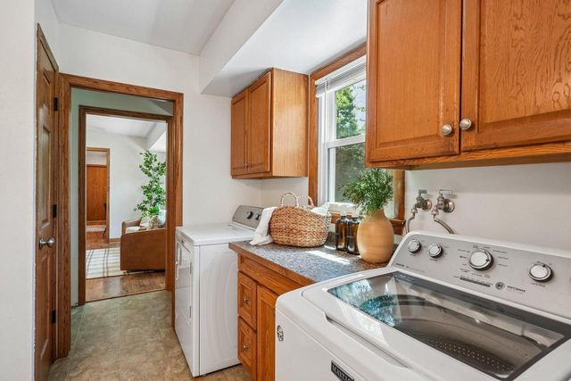 N50W17803 Greenview AVENUE, Menomonee Falls, WI 53051