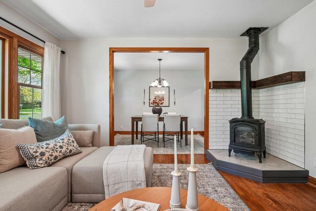 N50W17803 Greenview AVENUE, Menomonee Falls, WI 53051