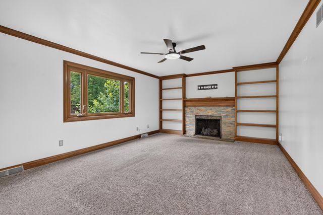 2417 Vale Drive, Lexington, KY 40514