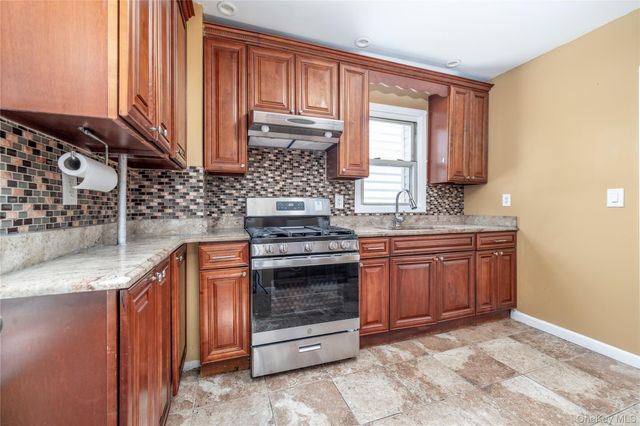 16814 110th Road, Jamaica, NY 11433
