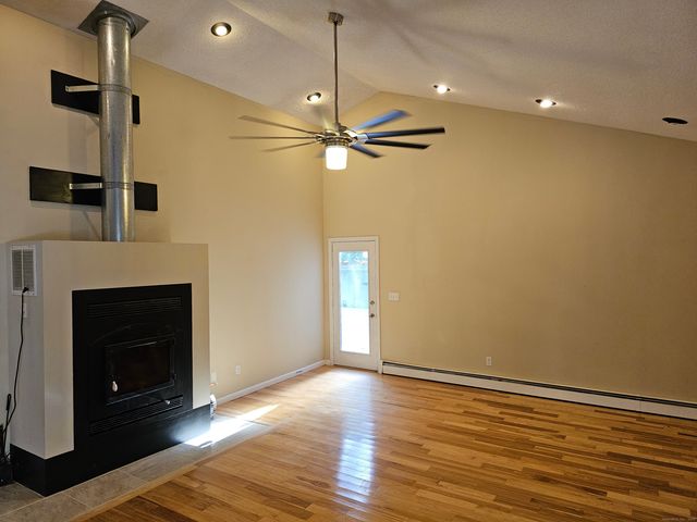 109 Seymour Street, Bristol, CT 06010