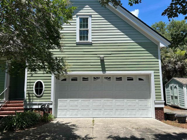 518 Country Club Dr., Johnsonville, SC 29555