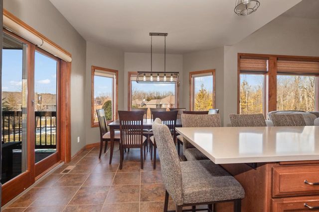 2145 ROBERTA COURT, Green Bay, WI 54313