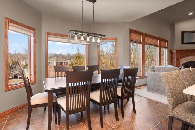 2145 ROBERTA COURT, Green Bay, WI 54313