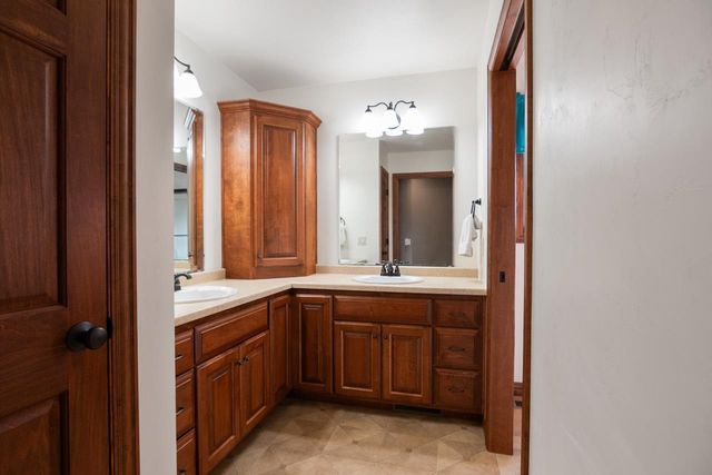 2145 ROBERTA COURT, Green Bay, WI 54313