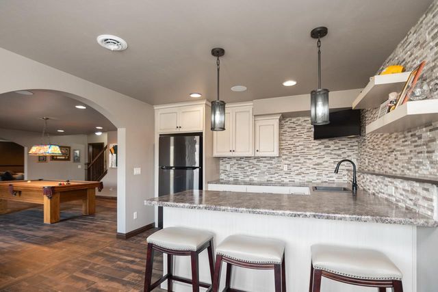 2145 ROBERTA COURT, Green Bay, WI 54313