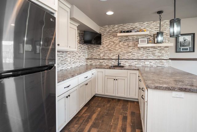 2145 ROBERTA COURT, Green Bay, WI 54313