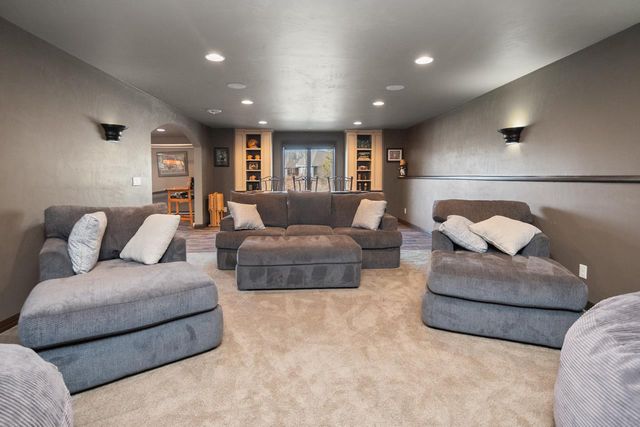 2145 ROBERTA COURT, Green Bay, WI 54313