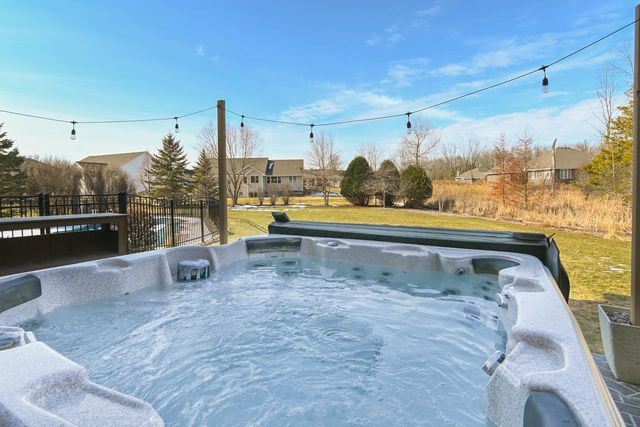 2145 ROBERTA COURT, Green Bay, WI 54313