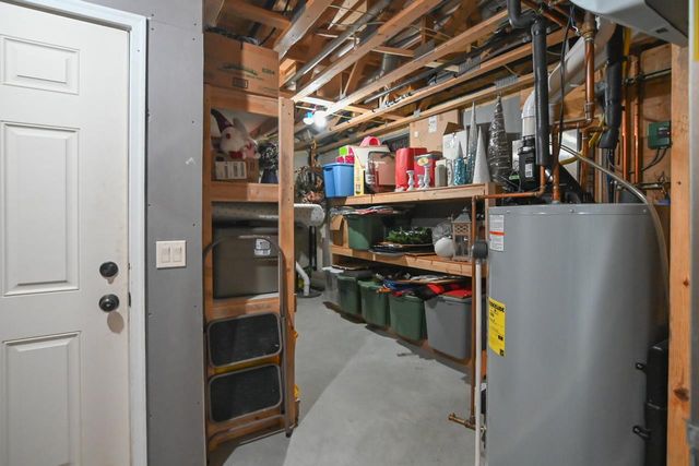 2145 ROBERTA COURT, Green Bay, WI 54313