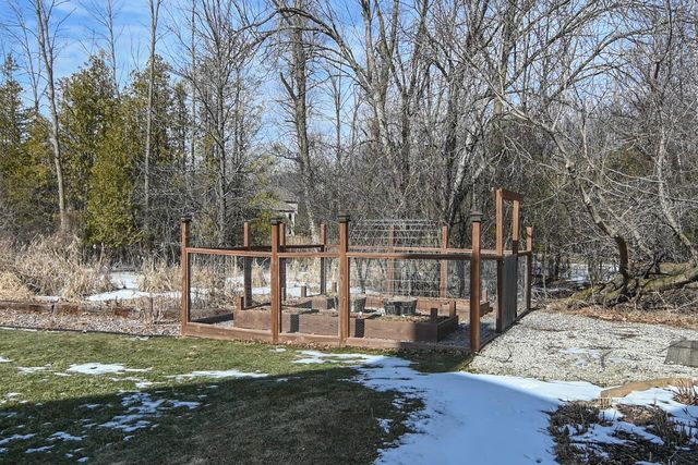 2145 ROBERTA COURT, Green Bay, WI 54313