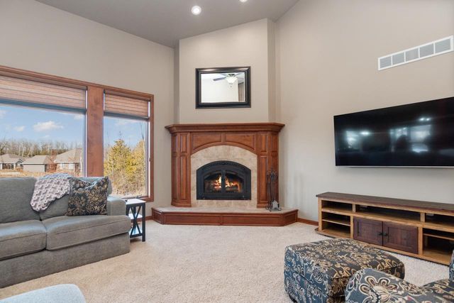 2145 ROBERTA COURT, Green Bay, WI 54313